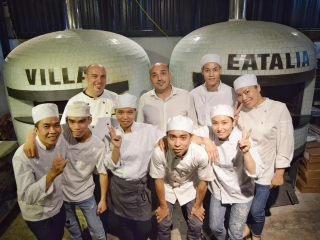 Các mẫu lò nướng pizza thông dụng nhất tại các nhà hàng lớn