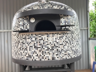 Lò nướng pizza bằng gạch: Cách bảo dưỡng và sử dụng đúng cách