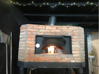 Đơn vị thi công xây lò pizza bằng gạch uy tín, chuyên nghiệp