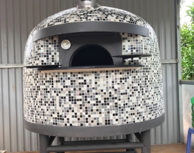 Lò nướng pizza bằng gạch: Cách bảo dưỡng và sử dụng đúng cách